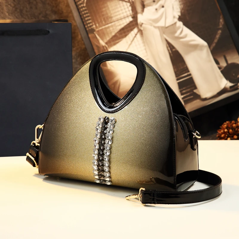 

2019 newest designer luxury diamond women leather handbags patent leather top handle bags famous brand messenger clutch business