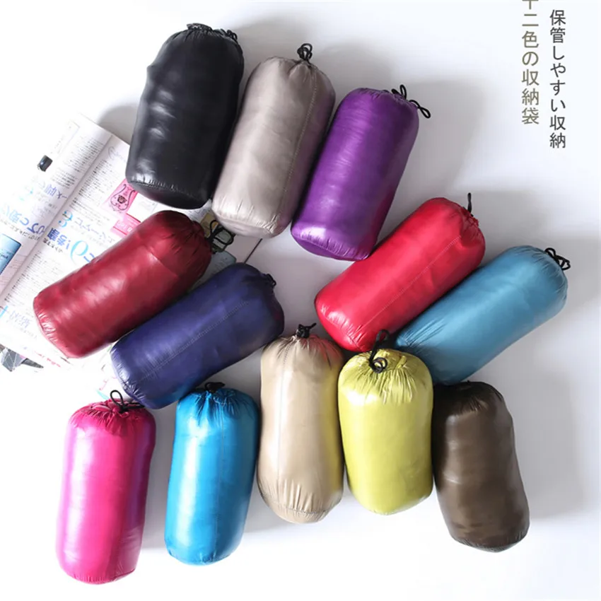 Женский пуховик с капюшоном Gowyimmes белый приталенный средней длины большой размер