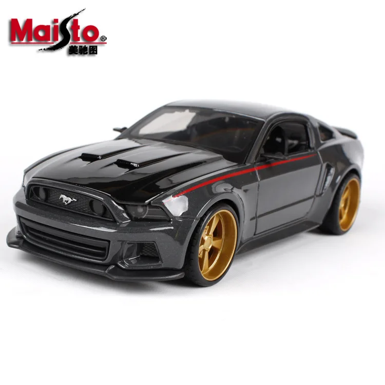 Maisto alloy car model 1:24 2014 Ford Street Racer modified simulation Collection Lovers Diecast Toys Gifts for children |