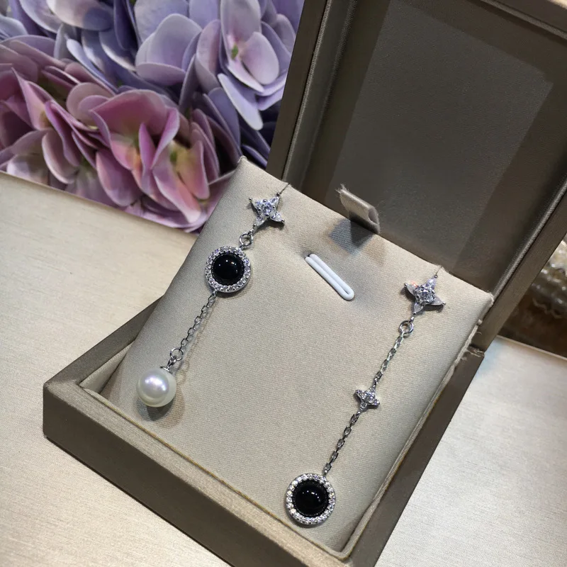 

Серьги-подвески из серебра 925 пробы с фианитами