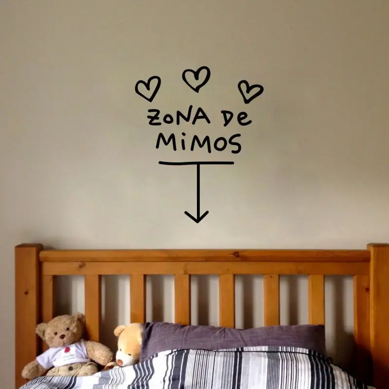 

Spanish Decors Zona De Mimos Vinyl Stickers Three Hearts Art Mural Decals for Kids Room