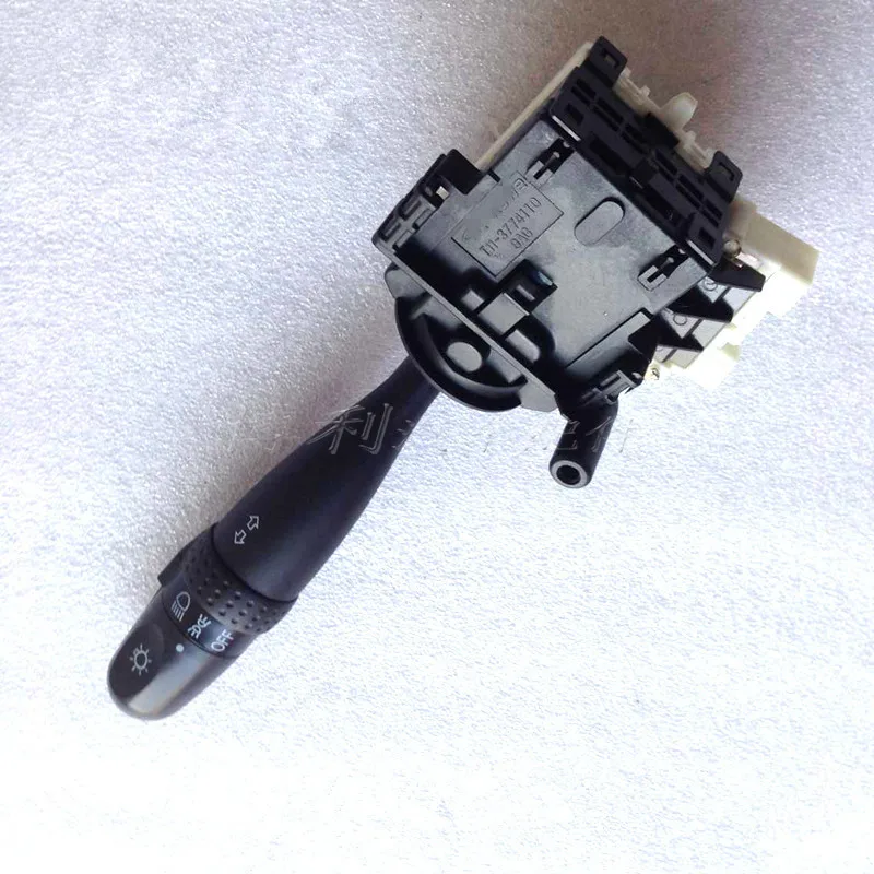 Переключатель рулевого управления для поворотного светильника 06 09 tiggo