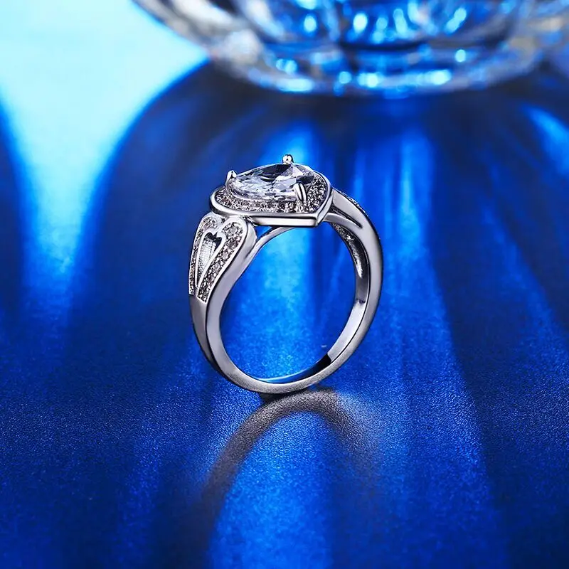 Винтажное ювелирное изделие из горного хрусталя кольца камня в форме сердца для