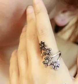 Retro Plum Ring | Украшения и аксессуары