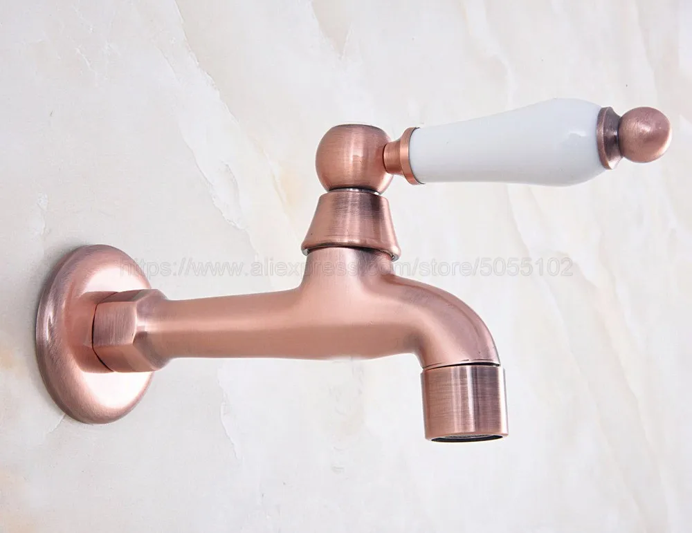 Настенное крепление в античном стиле красная медь фотообои ванная комната