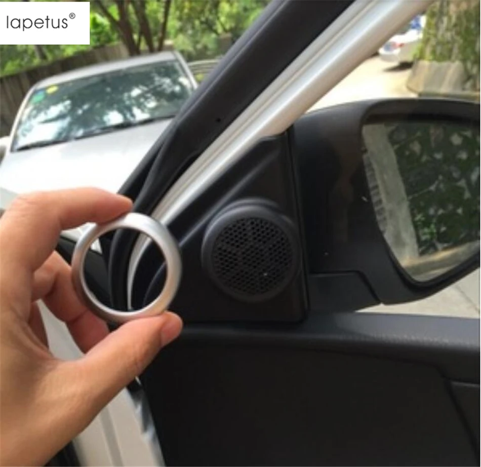 Lapetus аксессуары подходят для Защитные чехлы сидений сшитые специально Toyota Corolla 2017