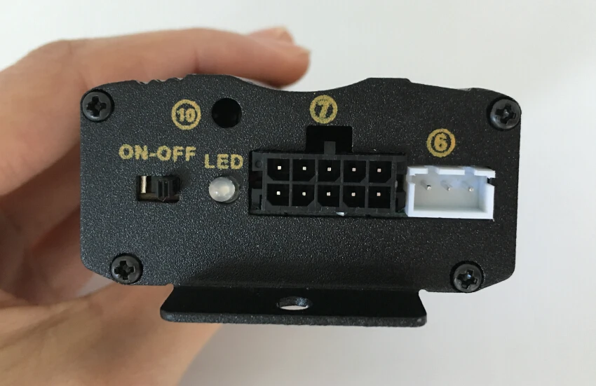 Автомобильный GPS трекер TK103A с GSM сигнализацией слот для sd карты противоугонное