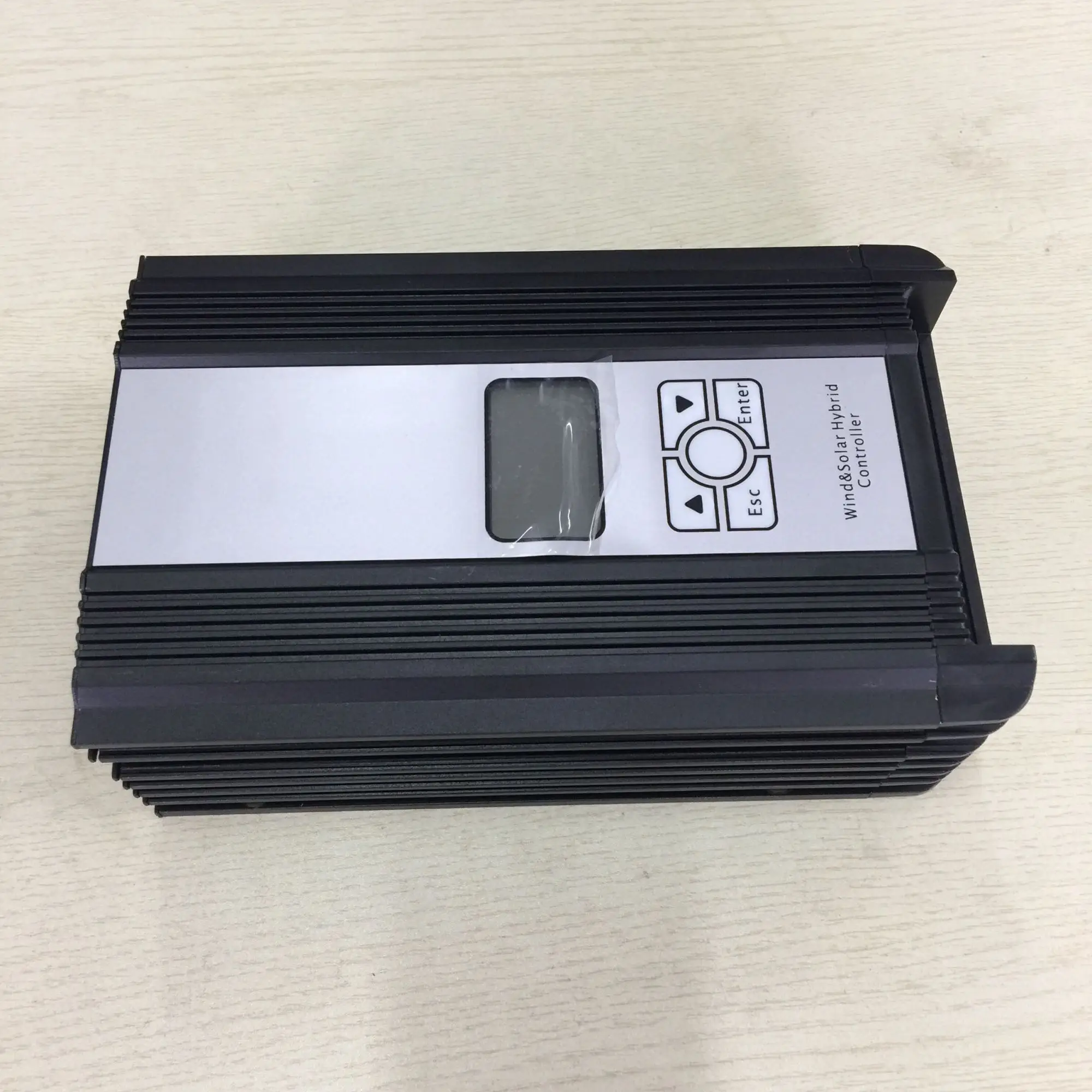 

1000W 48V wind solar hybrid MPPT (boost model) charger controller with LCD display, RS232 communication, dual 12A output port