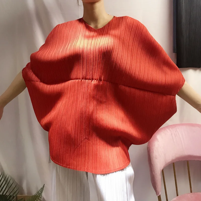 

HOT SELLING Fashion new style T-shirts half sleeve solid v-neck fold batwing sleeve T-shirts IN STOCK