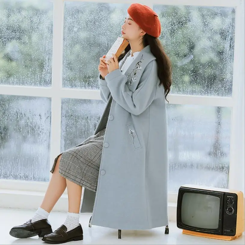 Женские зимние шерстяное пальто мохер вышивка с отложным воротником однобортный