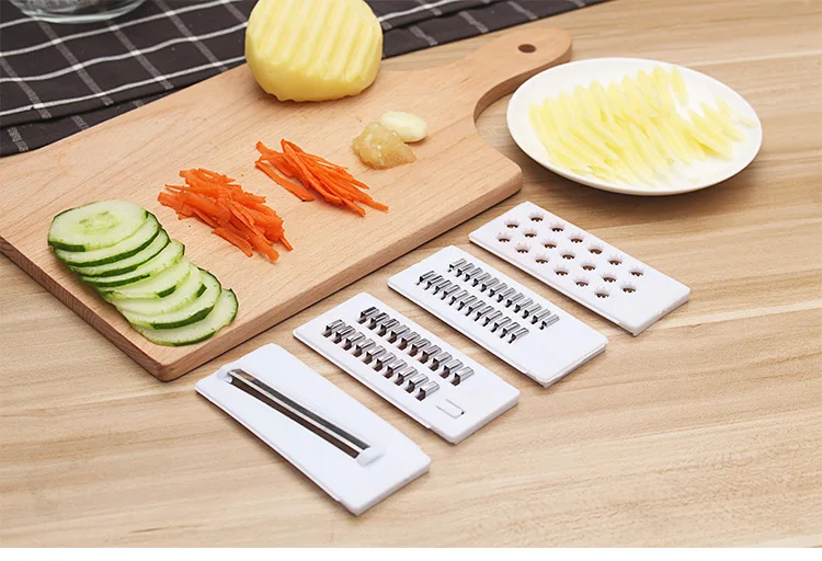 

1PC 4 in 1 Multifunction Portable Kitchen Tools Vegetable Grater And Slicer Potato Carrot Salad Maker Utensils KX 051