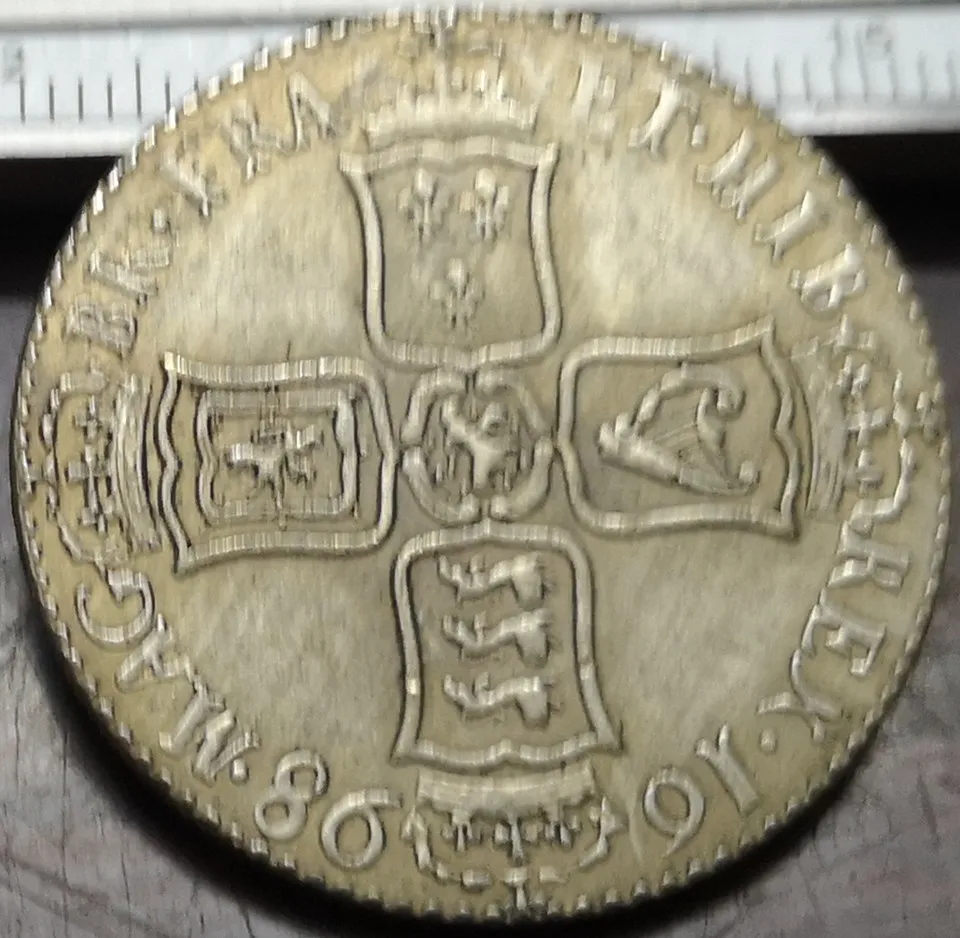 1698 Великобритания 1/2 Корона Посеребренная копия монеты