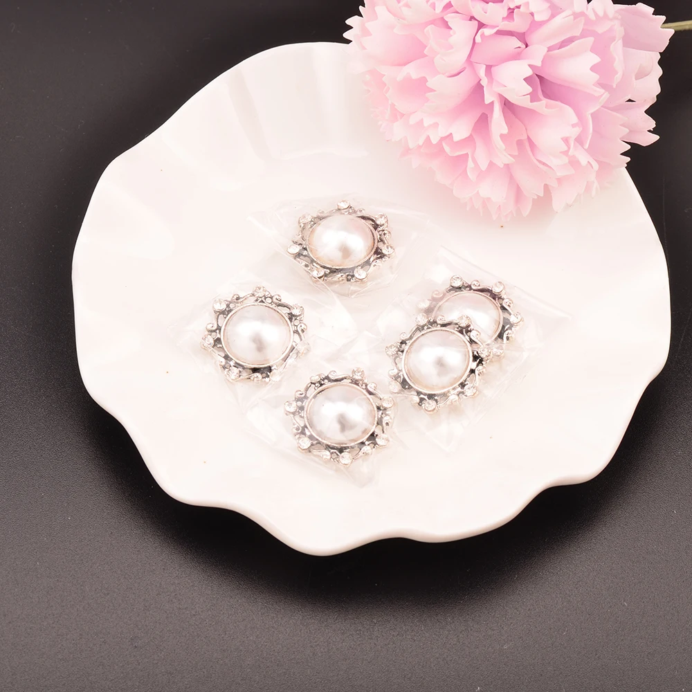 

Rhinestone Buttons Flat Back Used On Flower Center Antique Silver 20MM 100pcs/lot