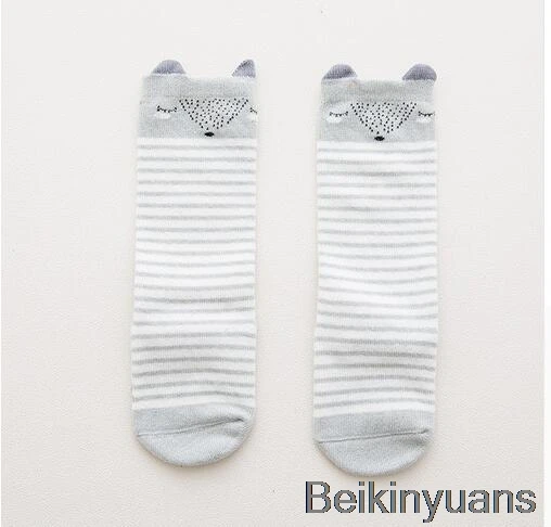 Grey fox slip Для новорожденных и детей ясельного возраста гольфы детские носки для девочки, мальчика с противоскользящим покрытием и очаровательными изображениями котенка/лисьи гетры носки для новорожденных теплые длинные носки до колена - Цвет: Grey fox slip