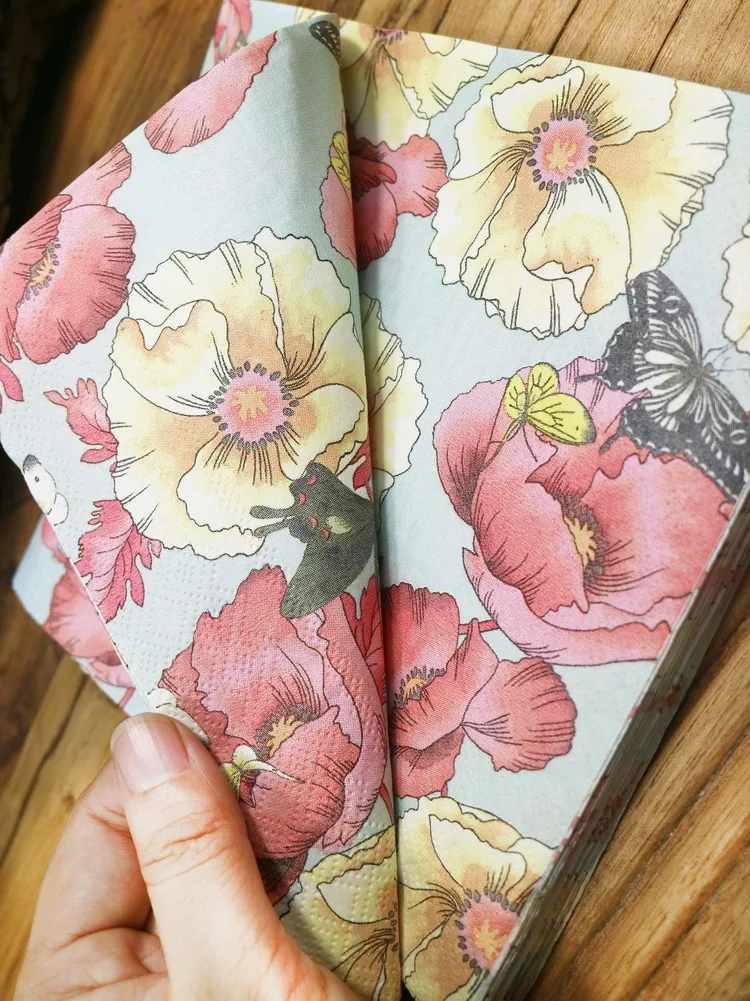 Винтажные салфетки бумажные с принтом розовый красивый цветок носовой платок