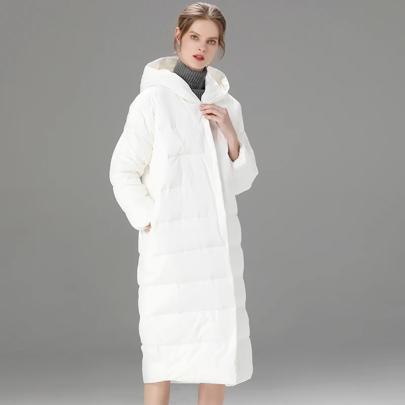 Пуховик женский длинный свободного покроя с капюшоном повседневная прямая