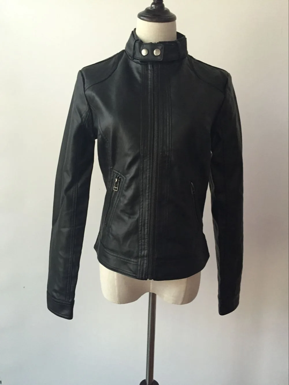 2017 Весна Осень Новинка PU локомотивы куртки женские черные короткие кожаные