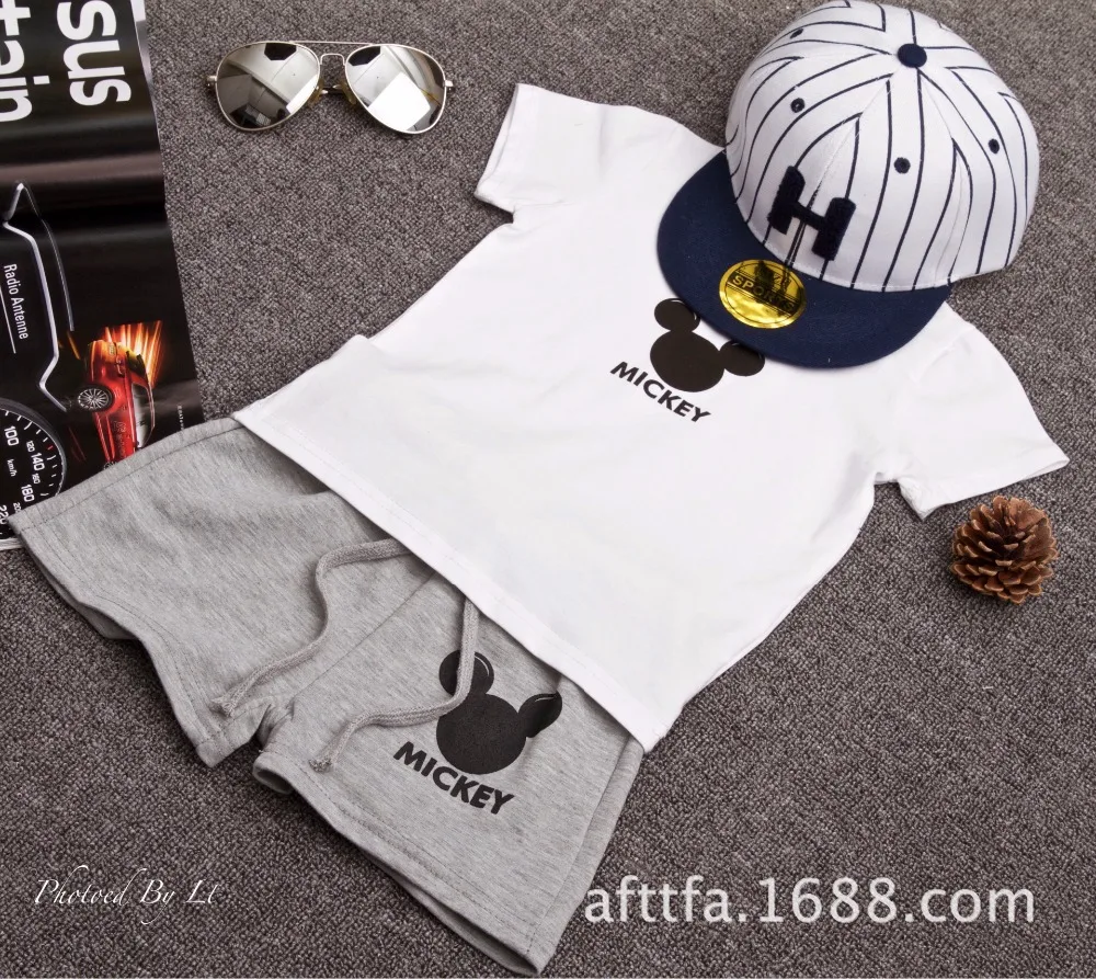 Новая летняя хлопковая футболка с короткими рукавами и рисунком Микки для