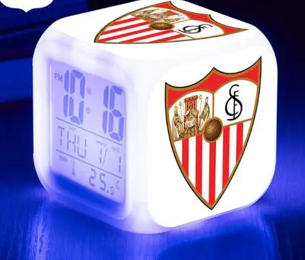 Коричневый Deportivo Alaves, S.A.D. Светодиодный Будильник La Liga футбольная команда цифровые часы 7 цветов флэш настольные часы USB Кабель Рождественская игрушка подарок - Цвет: Коричневый