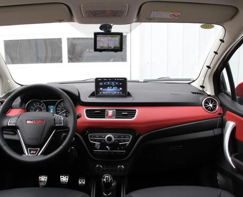 Универсальный многофункциональный зажим для автомобильного зарядного