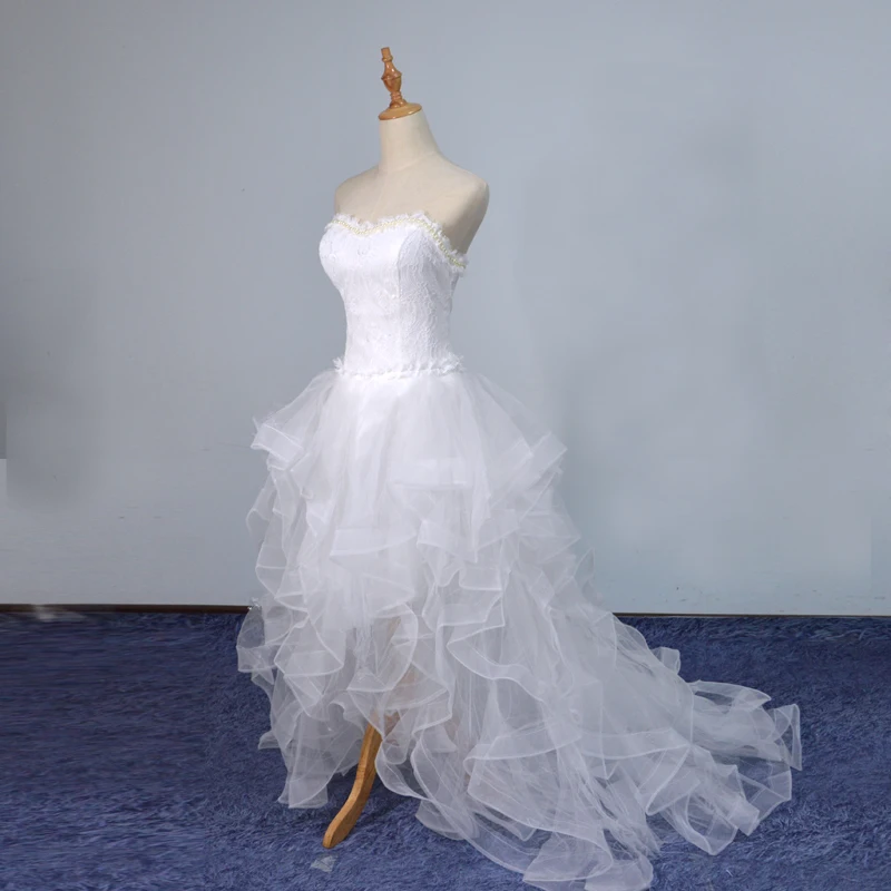 Женское свадебное платье со шлейфом короткое невесты без бретелек длинное по