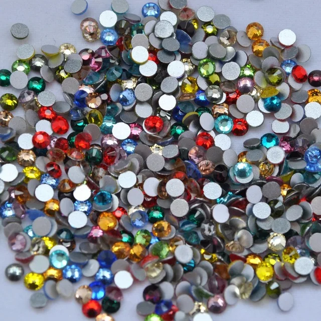 

2018 New arrival MIXED COLOR Non hot fix Nail Rhinestones Crystal swarovsky gold champange Loose Strass for Nails Decorations