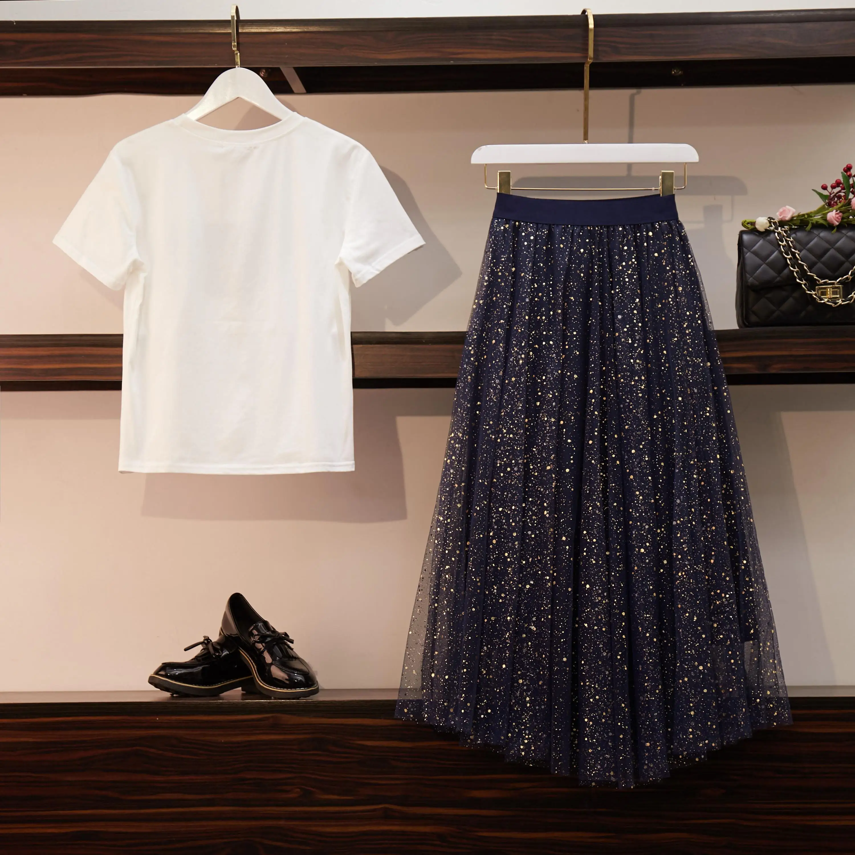 Женский летний комплект из двух предметов футболка с коротким рукавом и