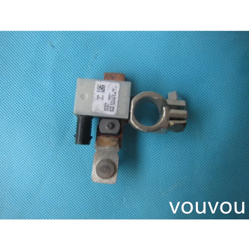 Высокое качество батареи электрический датчик тока для mazda 3 AXELA mazda cx5 2012- PE05-18-8A1