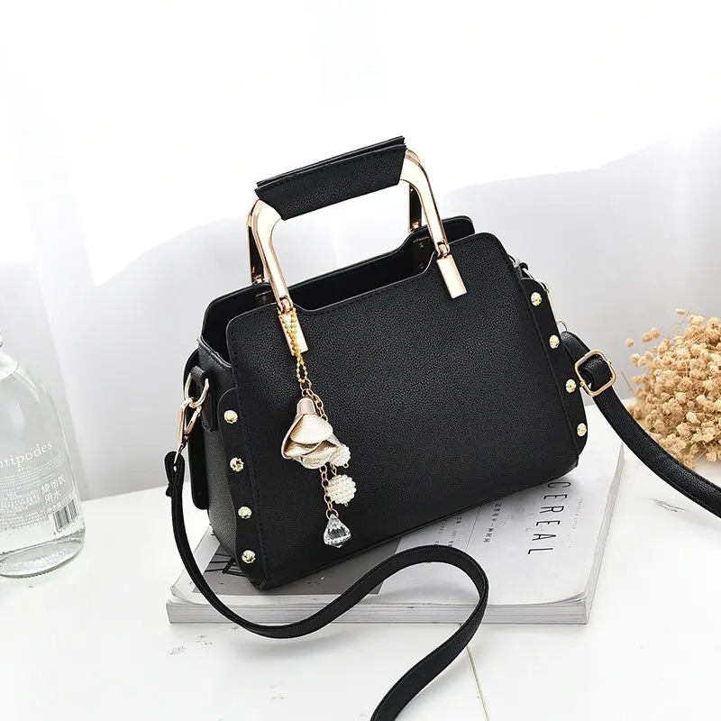

female bag 2019 new fashion single shoulder Messenger bag Korean version of the wild simple lady handbag C42-64