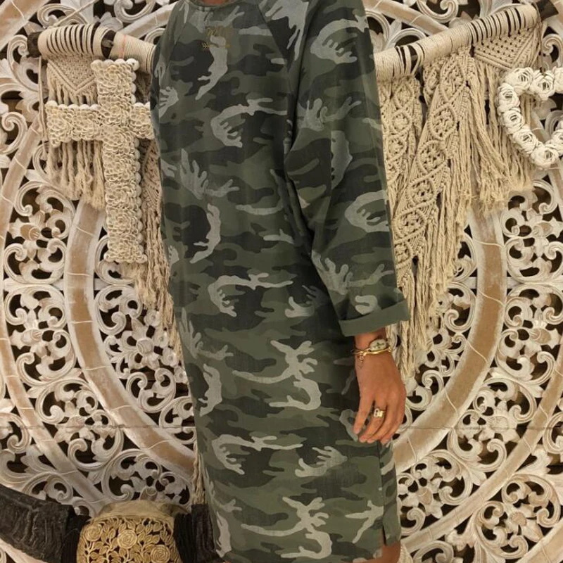 Женское свободное платье камуфляжной расцветки повседневное прямое с v образным