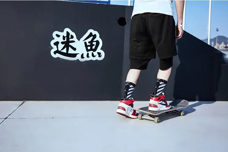 New Harajuku Cotton Socks Diagonal Stripe Men And Women Dancing Street Skateboard Style Hip Hop 3 Colors Socks