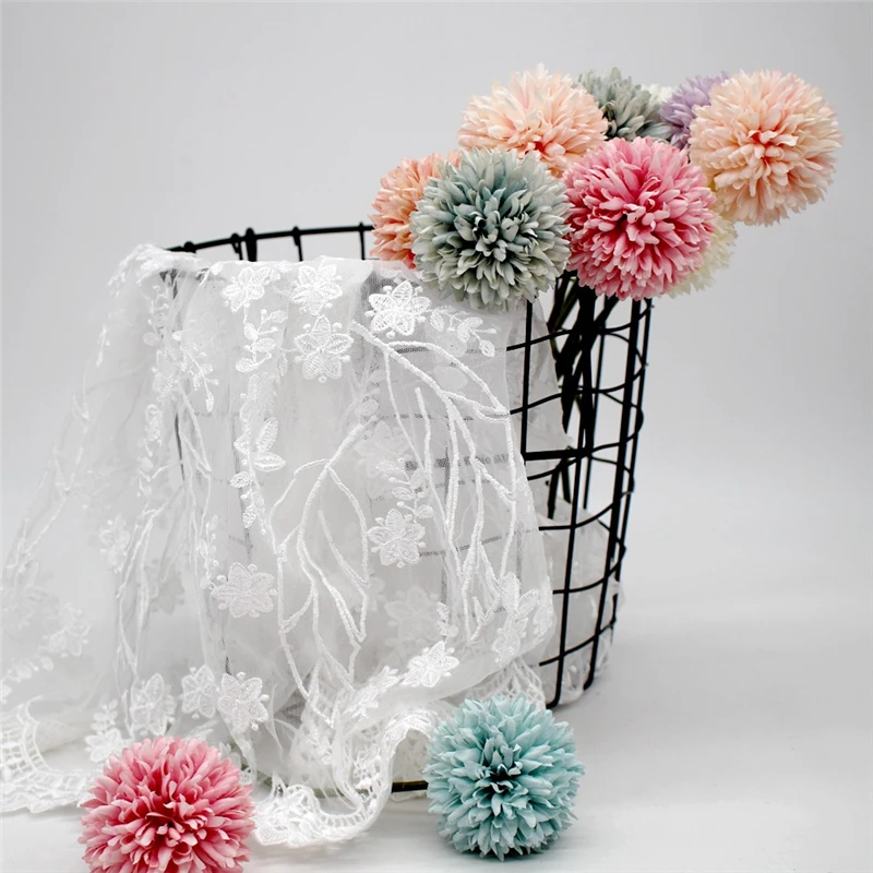 Nordic Metal Grid Storage Baskets Creative Handmade Retro Office Desktop Organizer Portable Handle Decoration Sundries Buckets