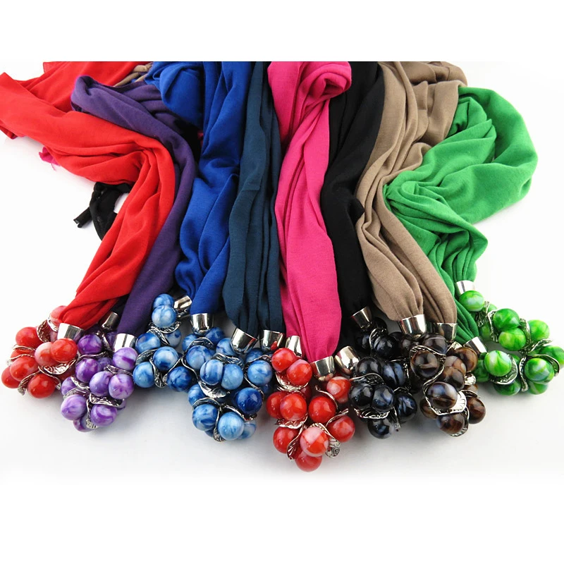 Женский этнический шарф разноцветный из полиэстера с кисточками в форме