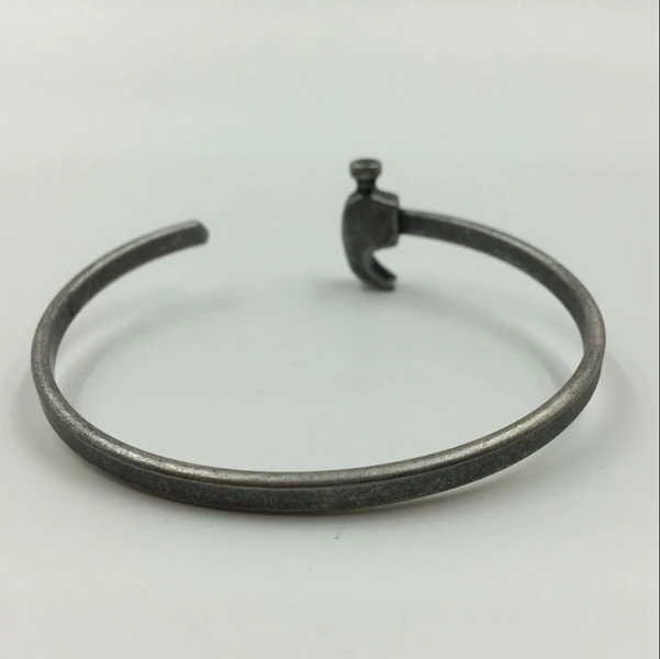 

New fashion hammer design charms bangle bracelet free shipping