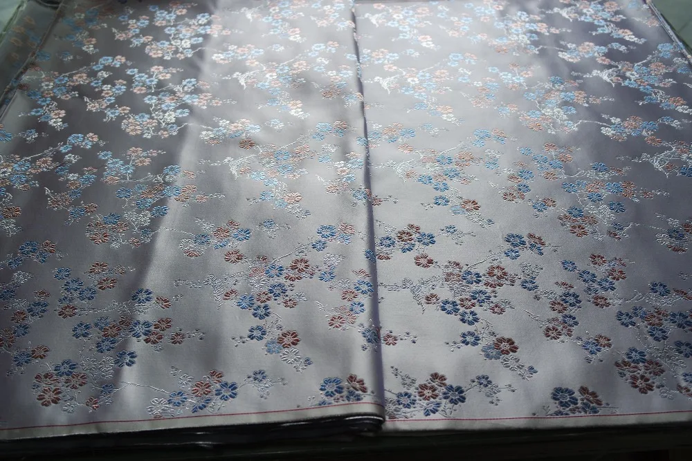 Китайская шелковая парчовая ткань cheongsam подушка белый фон с светло-голубым