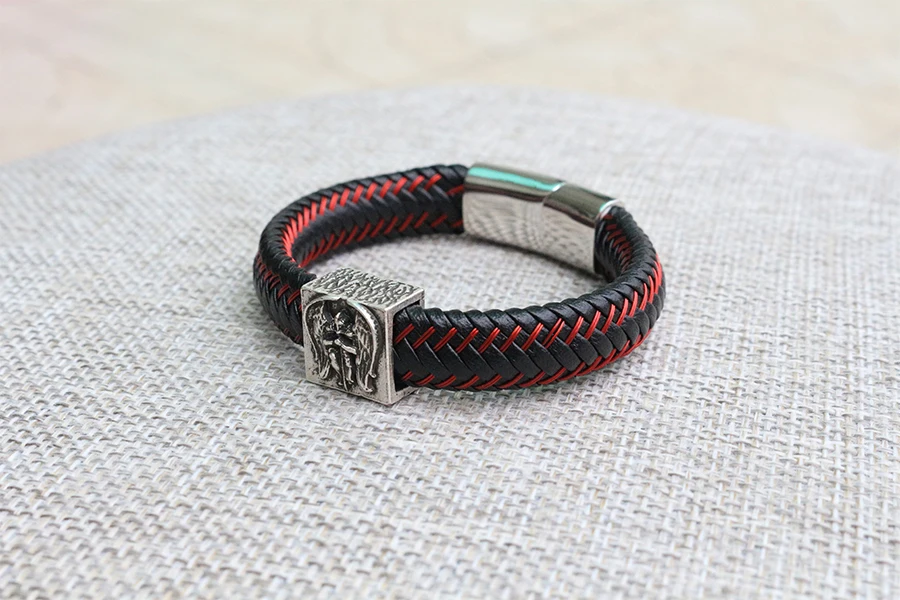 Черный с красной оплеткой кожаный манжет из нержавеющей стали Магнитная