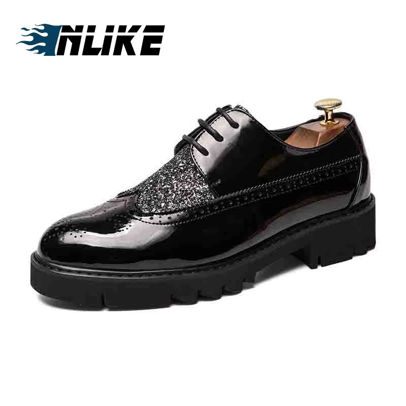 

INLIKE Brogue Shoes Men Classic Patent Leather Moda Italiana Business Shoes Men Office Coiffeur Wedding Men Formal