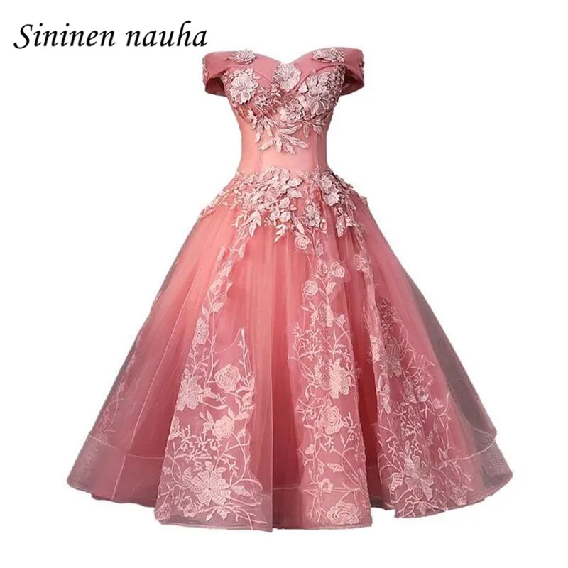 

Pink Short Prom Dress Party Dresses for Juniors Women 2019 Off The Shoulder A Line Appliques Plus Size Vestidos De Festa 283