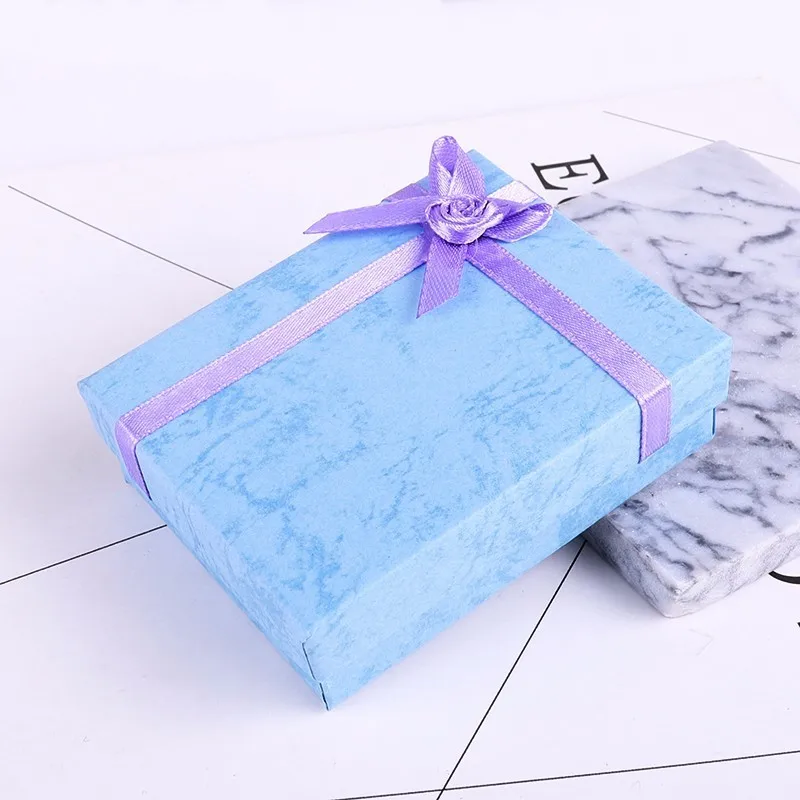 D9X7X3cm Новинка, 1 шт., квадратная коробка-органайзер для ювелирных изделий, обручальное кольцо для сережек, ожерелий, браслетов, Подарочная коробка, держатель, черный, белый, темно-синий c - Цвет: D9X7X3cm