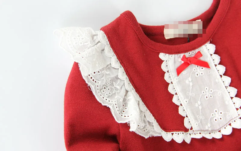 

2016 the new girl's T-shirt long-sleeved unlined upper garment of cotton render children in long lovely lace knitting sweater