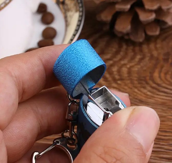 Брелок Зажигалка бензиновая Мини Компактный керосиновая Key Chain капсулы