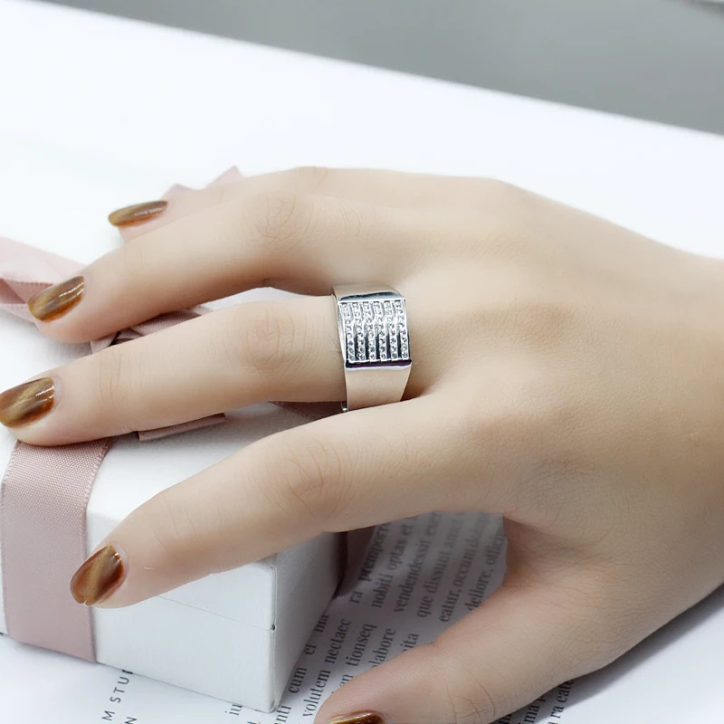 925 пробы серебряное женское кольцо прямоугольное расположение прозрачный