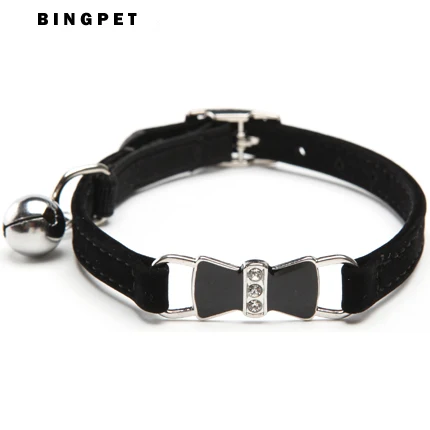 Товары для животных Моды Bling Бархат Дизайн Kitty Cat Галстук-Бабочку воротник Снабжении Безопасности Эластичный Бесплатно с Белл Собаки Поводок Набор жгут