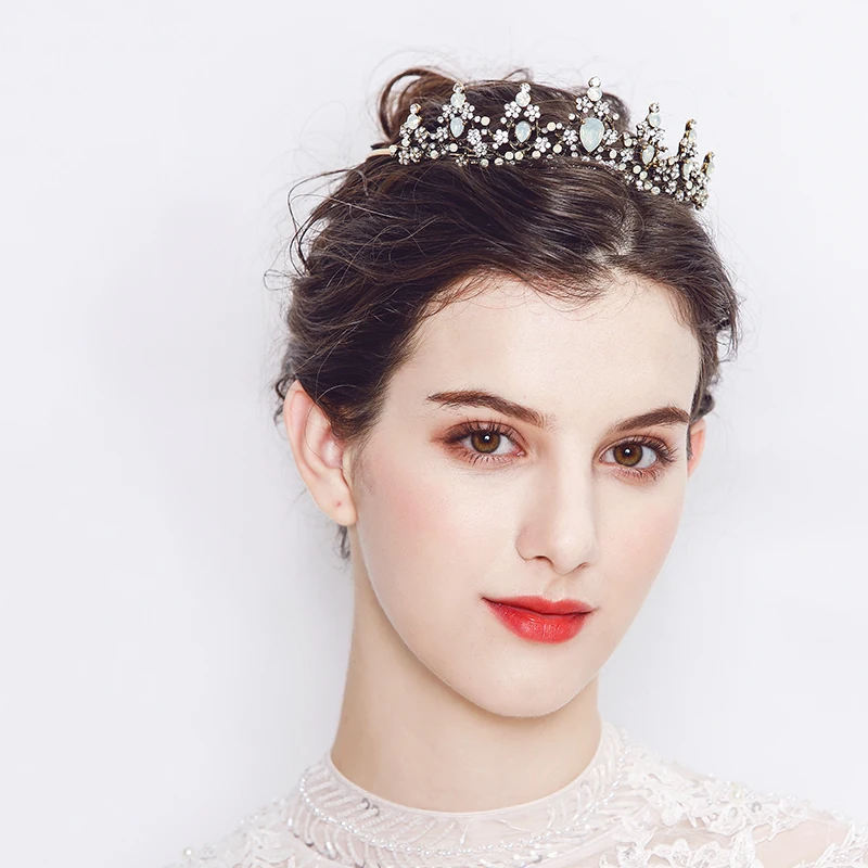 Классическая диадема и короны Miallo из черного золота с опаловыми камнями