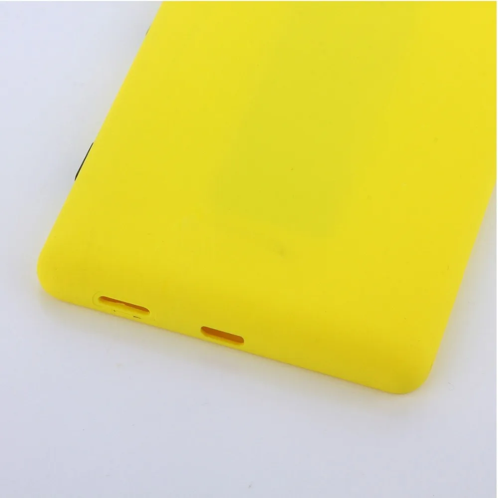 Задняя крышка для Nokia Lumia 820
