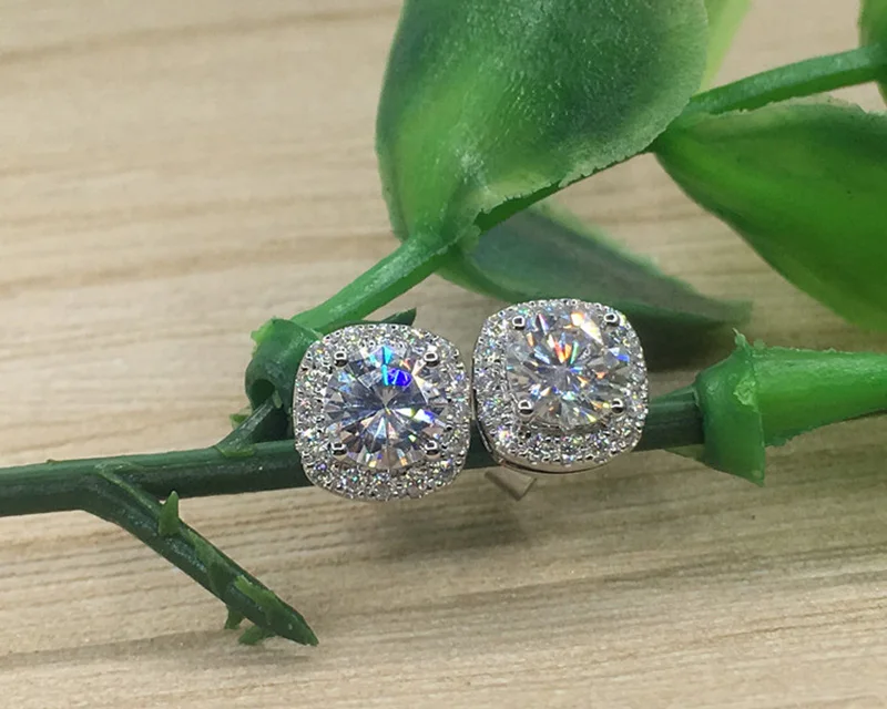 Серьги из 18-каратного золота пара сережек 1CT D цветные с мусанитом для женщин M-0.15 |