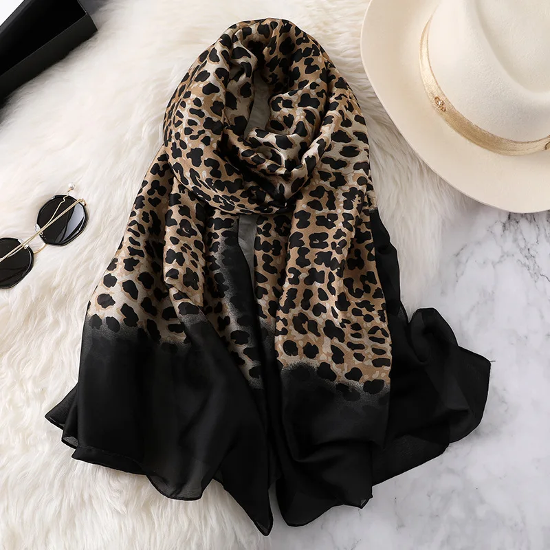 

2020 Luxury Women Ombre Leopard Dot Natural Silk Scarf Lady Fashion Print Shawls and Wraps Pashmina Foulards Bandana Hijab Snood