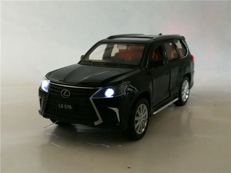 1:32 Lexus570 легкосплавная модель автомобиля, литая под давлением металлическая игрушка, автомобильный светильник со звуком, 6 открывающихся дверей для детей, подарок