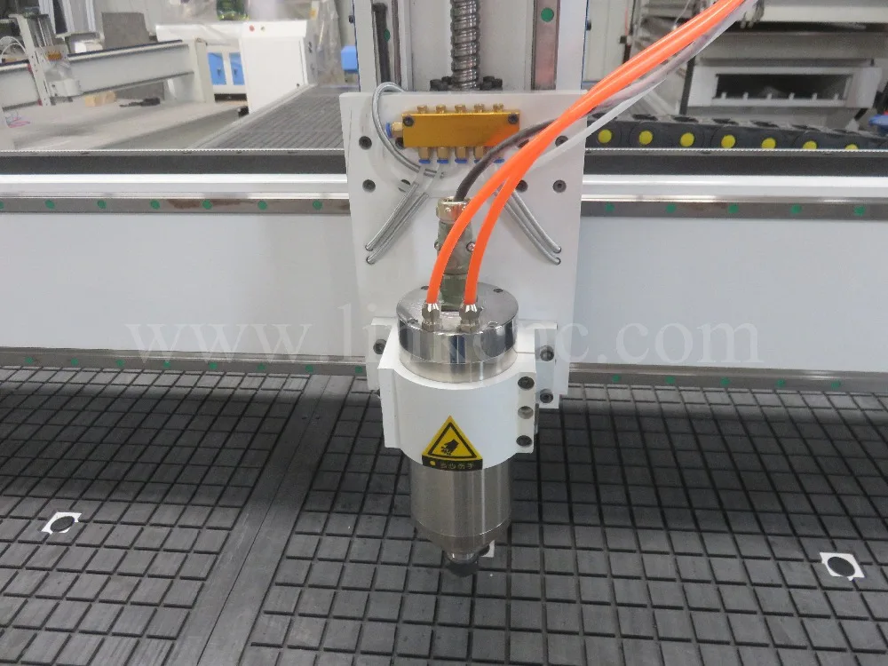 Super star cnc router for desktop/cnc parts with vacuum table/hiwin rails/fuling inverter 2040 2030 | Инструменты