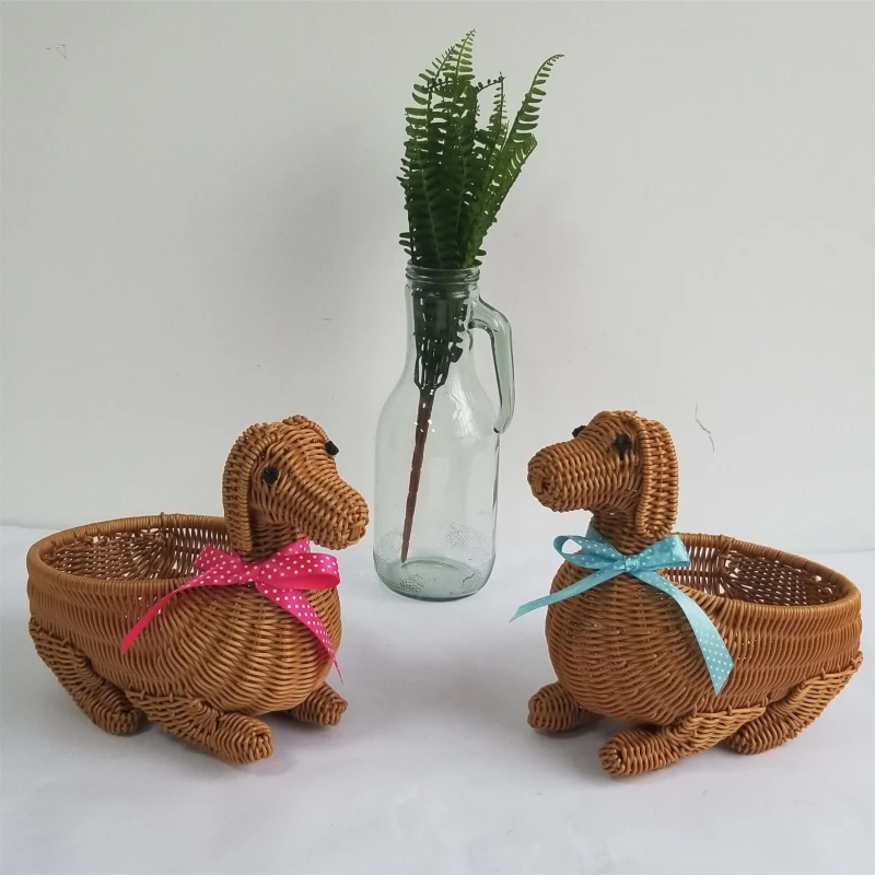 

Hand-woven Artificial Rattan Snack Fruit Basket Animal Design Food Storage Container Desktop Organizer Decoration